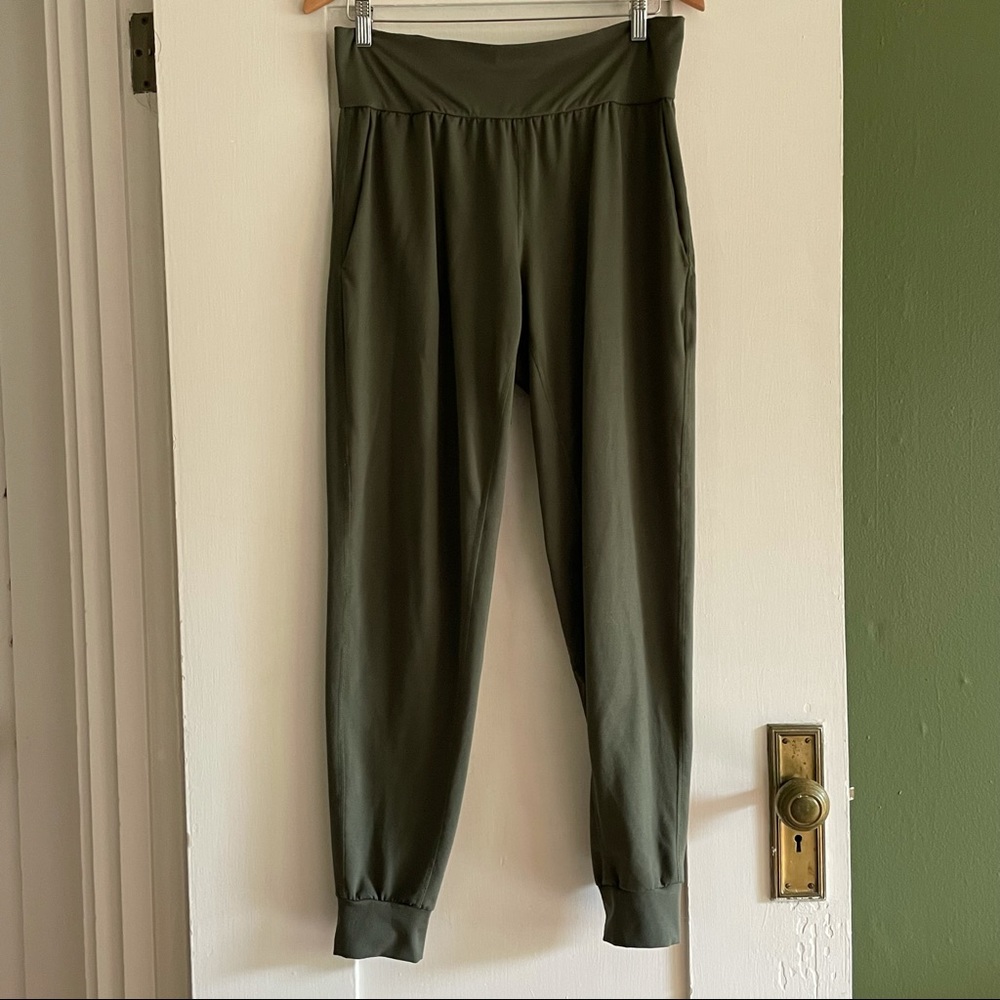 Ultra Soft Under Armour Joggers